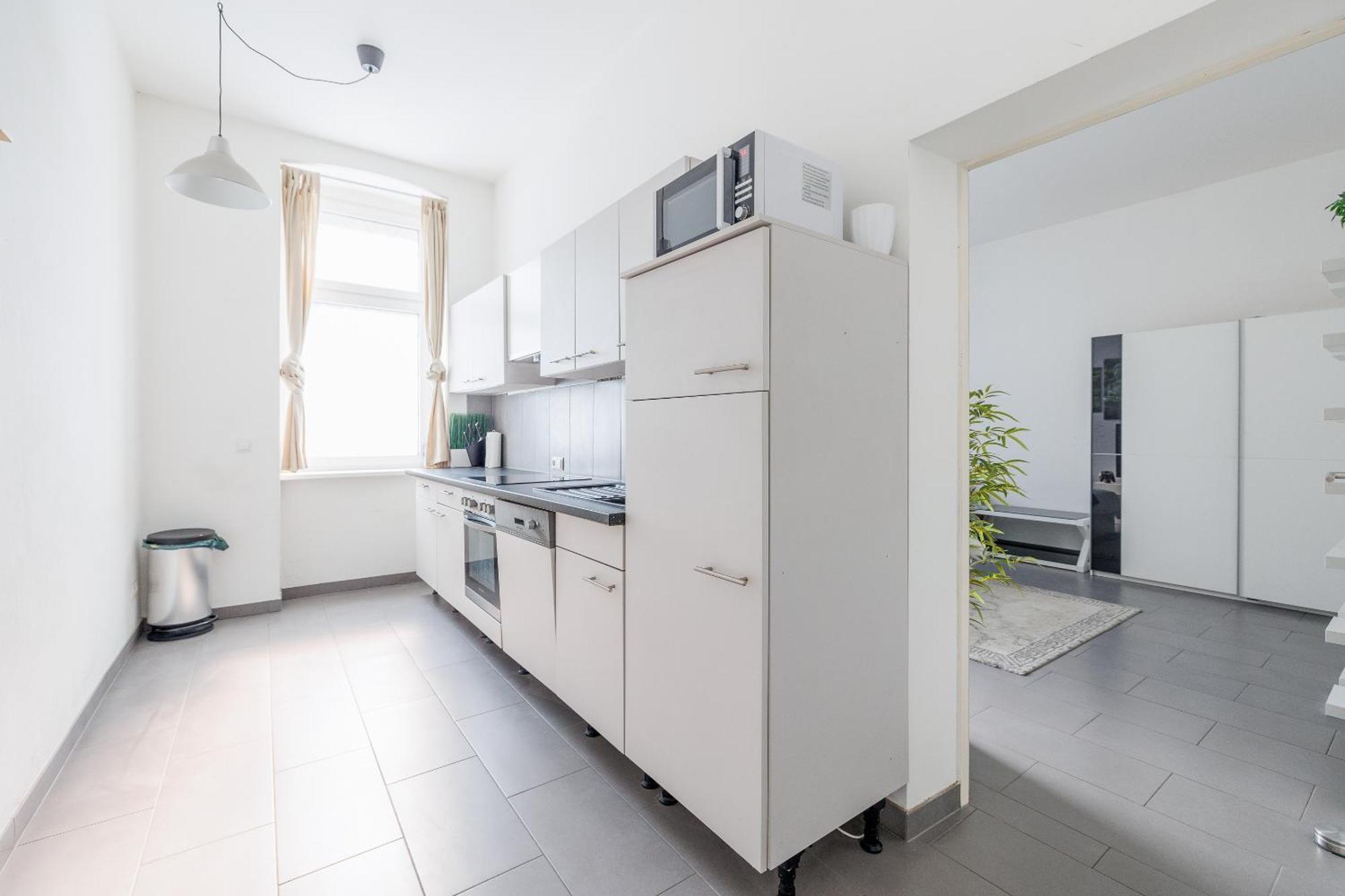 Modern City Apartment In Wina Bagian luar foto